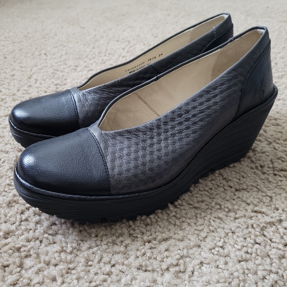 Fly London Yena Wedge